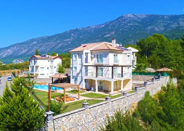 Villa Lillyrose *