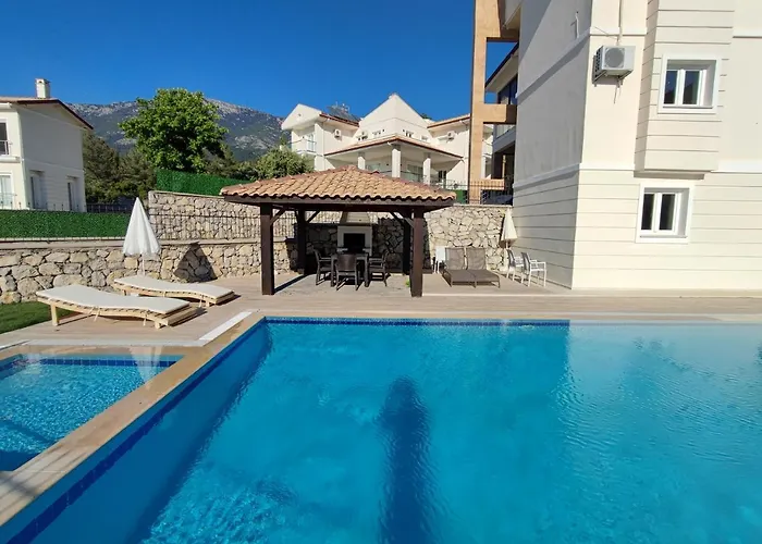 Lillyrose Villa