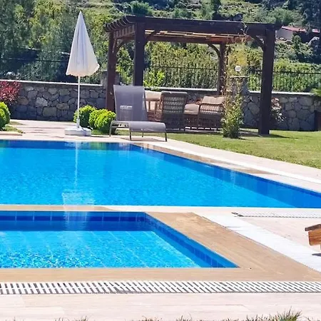 Villa Lillyrose
